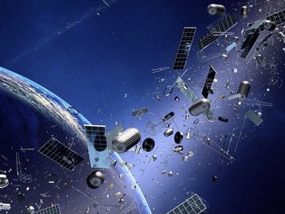 ESA riporterà il primo rifiuto spaziale sulla Terra