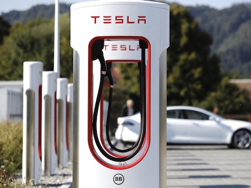 I Tesla Supercharger per tutti?