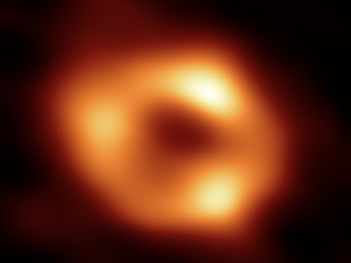 Immortalato il  buco nero al centro della Via Lattea