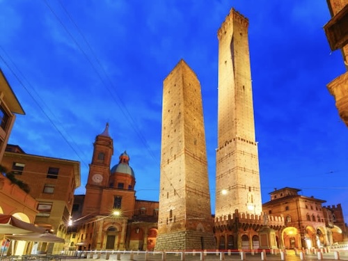 Il digital twin della Garisenda di Bologna
