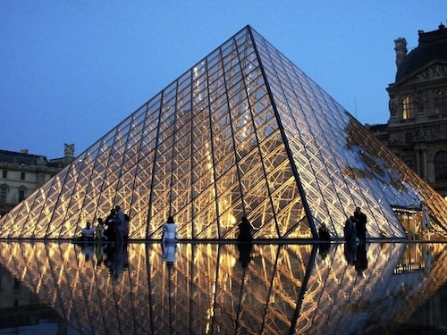 Le falle nella sicurezza informatica del Louvre