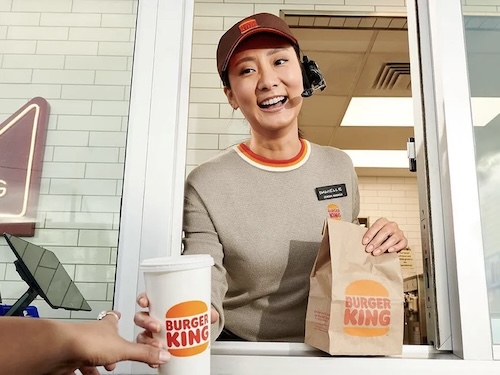 Burger King affianca l’IA ai dipendenti